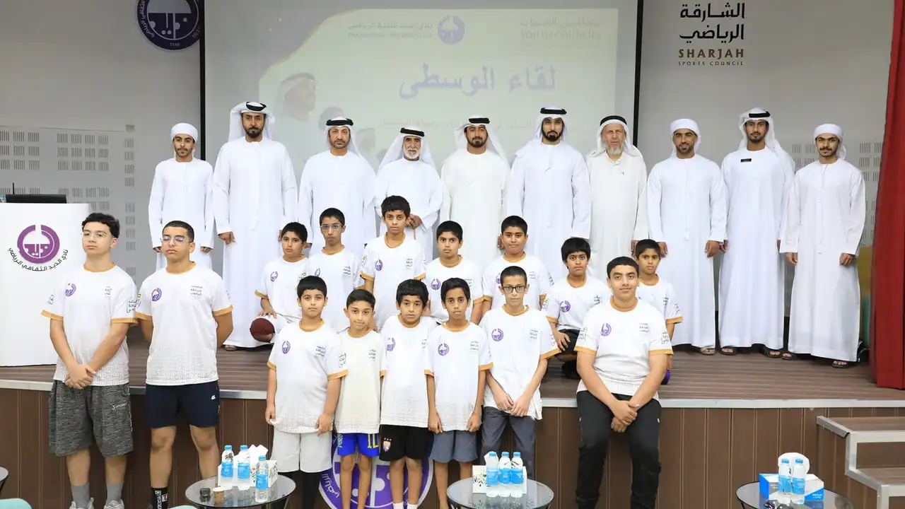 نادي الذيد يستضيف لقاءً شبابياً في إطار برنامج عطلتنا غير